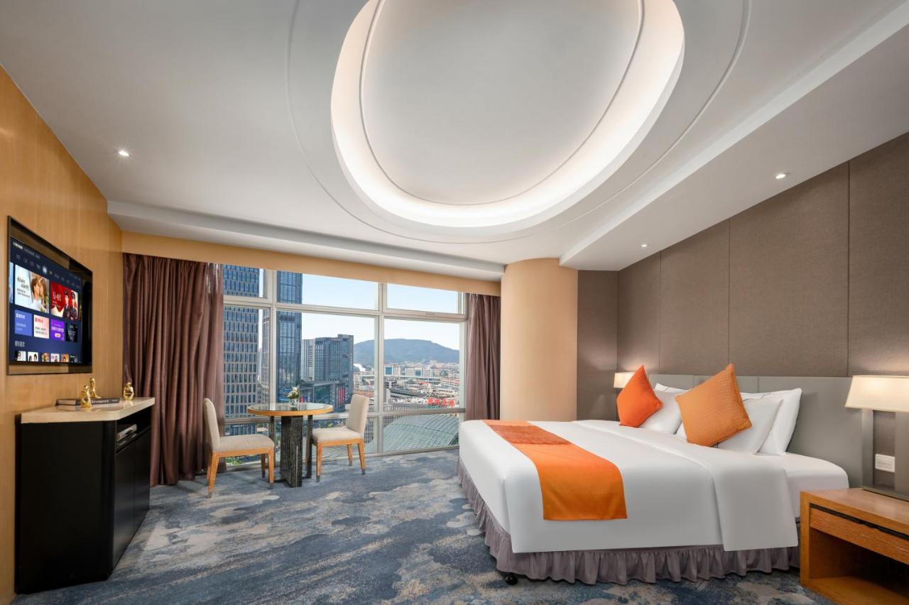 Jianguo Отель 5*